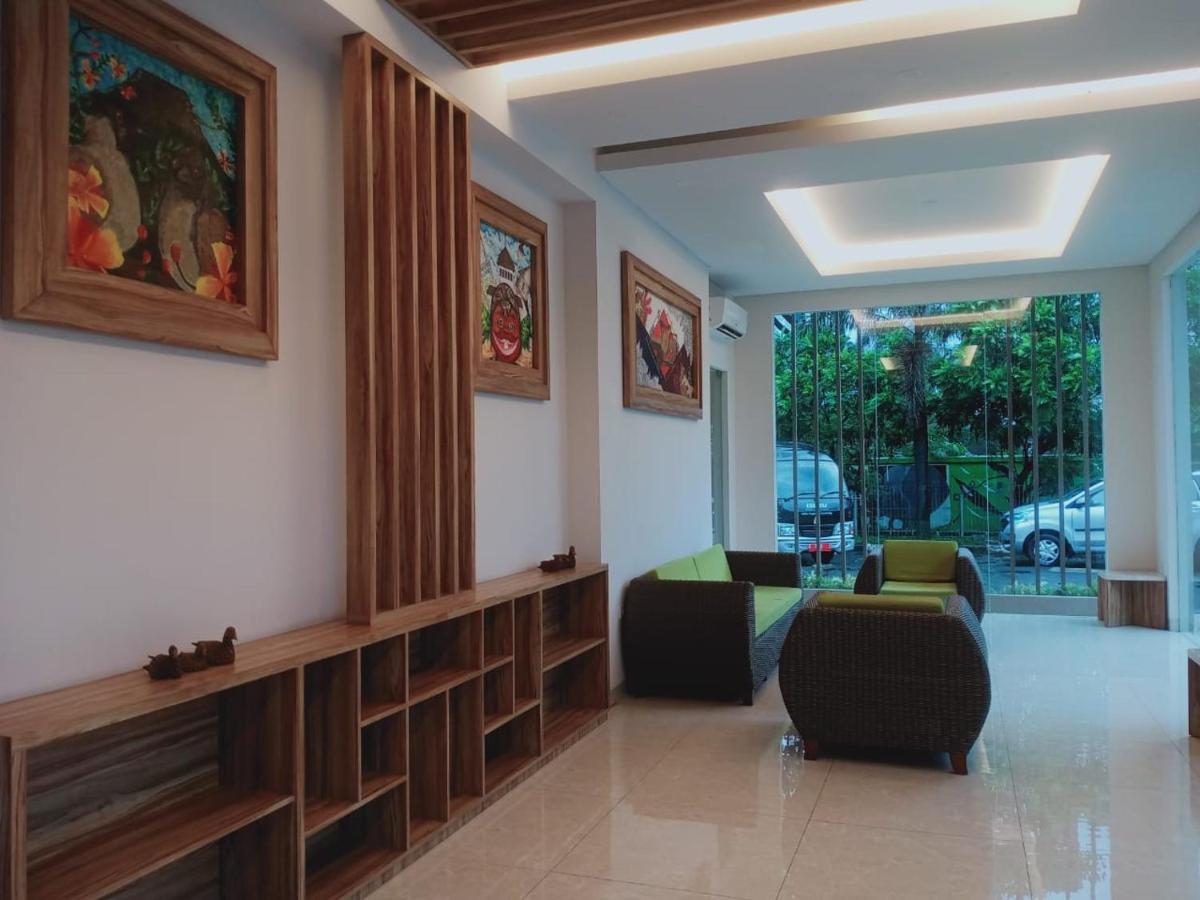 Oyo 90102 Edotel Hotel By Dbest Hospitality Bandung Exterior photo