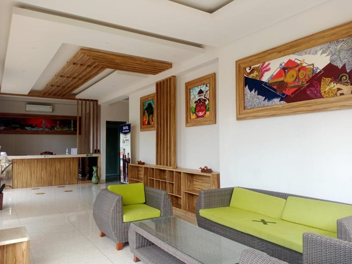 Oyo 90102 Edotel Hotel By Dbest Hospitality Bandung Exterior photo